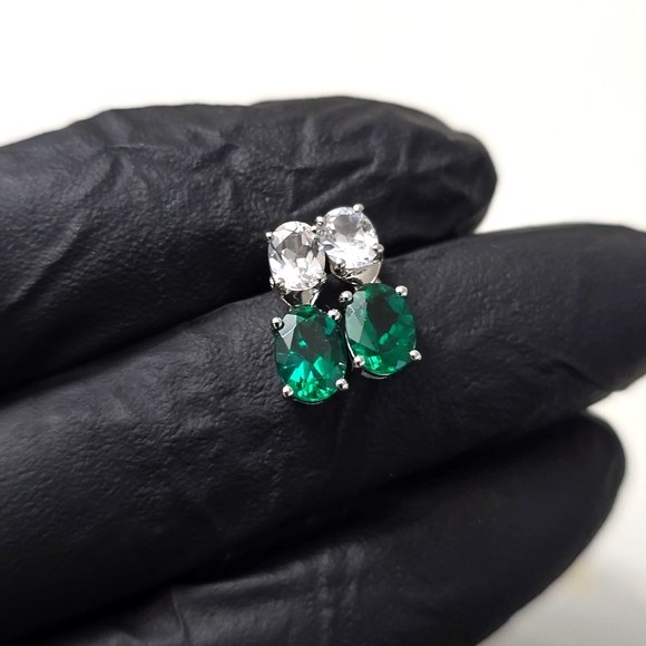 Vintage Jewelry - 10K Gold Emerald and Sapphire Earrings